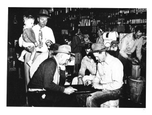 Bethel General Store 1946.  Photograph courtesy of Maury County Archives. 